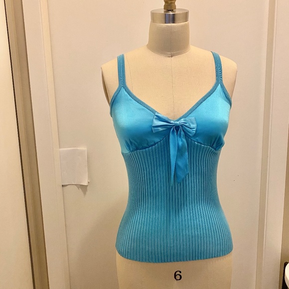NWT Bebe Silk Ribbed Bow Tank Top Turquoise M - Picture 9 of 10